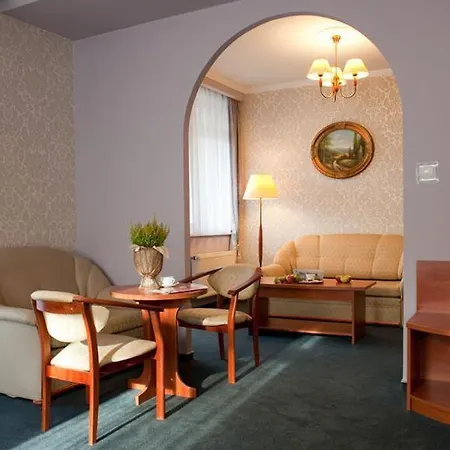 Villa Residence 3*